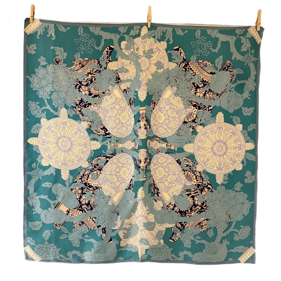 Baoshidi 100% Silk Scarf – Teal & Lavender – Asian Motif – New with Tags - Picture 5 of 11